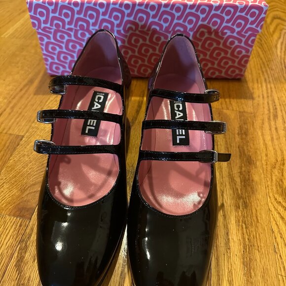 New Unworn Carel Kina Black Patent Mary Janes - Picture 3 of 5